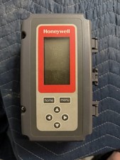 HONEYWELL T775M2030 ELECTRONIC TEMP CONTROLLER
