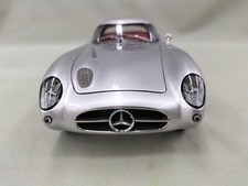 CMC 1/18 Mercedes-Benz 300 SLR Uhlenhaut Coupe 1955