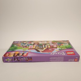 LEGO 3189 Friends Heartlake Stables Retired 2013 Horse Equestrian Mia Katharina