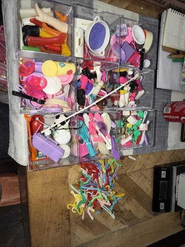 Huge Lot Of Vintage Barbie Accessories Shoes/sports/brushs/ Kitchen Wear Etc