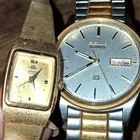 VTG SEIKO SQ WATCH LOT X 2 5Y23-814W MENS & LADIES GOLD TONE REPAIR RESTORE