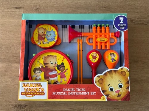 Daniel Tiger's Neighborhood Musical Instrument Set New In Box