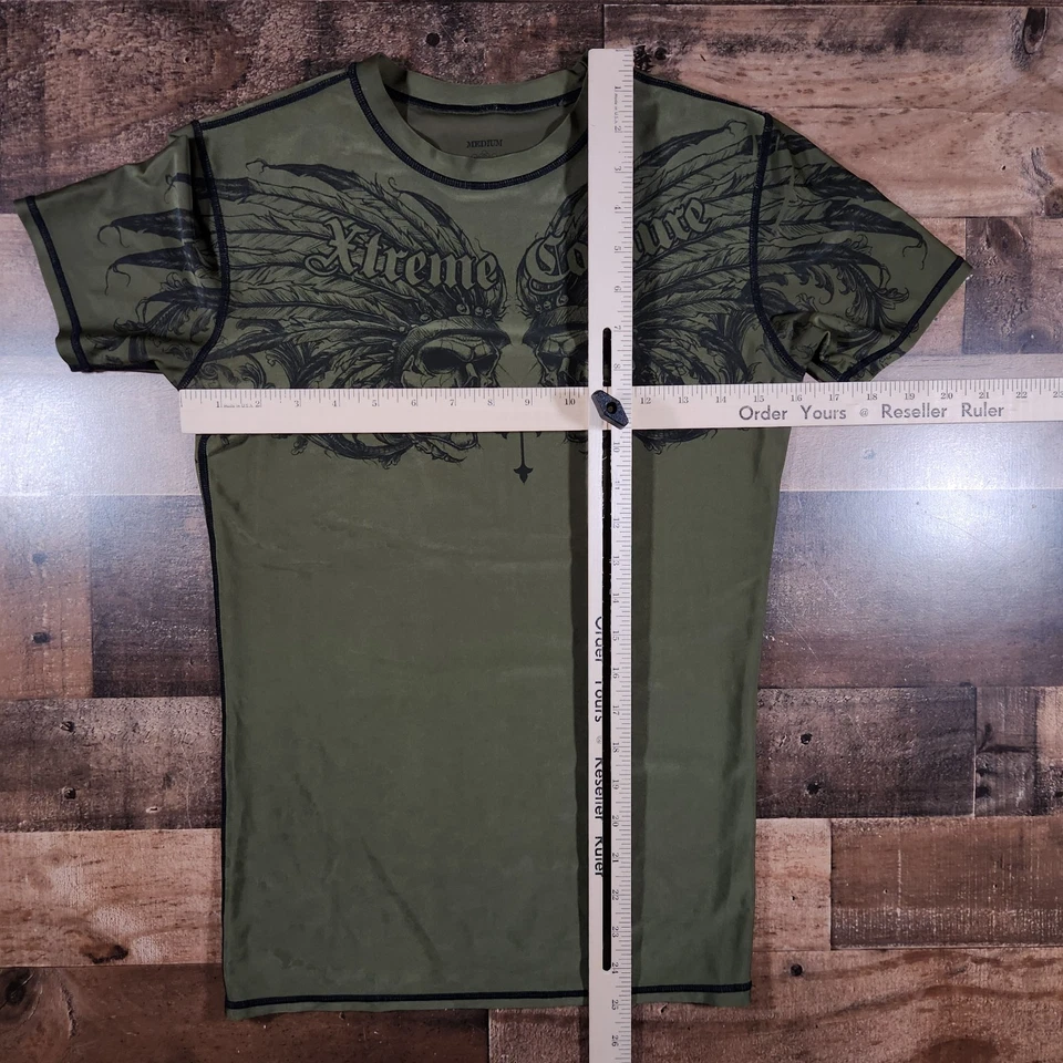 Camisa de Entrenamiento Xtreme Couture Mediana Verde Calaveras Alas Y2K Grunge Gimnasio MMA Foto 3 de 4