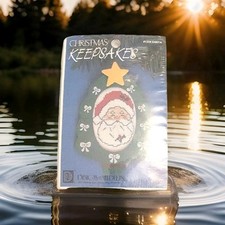 CHRISTMAS KEEPSAKE NEEDLEPOINT KIT 1358 SANTA "NEW" BY DESIGNS FOR THE NEEDLE