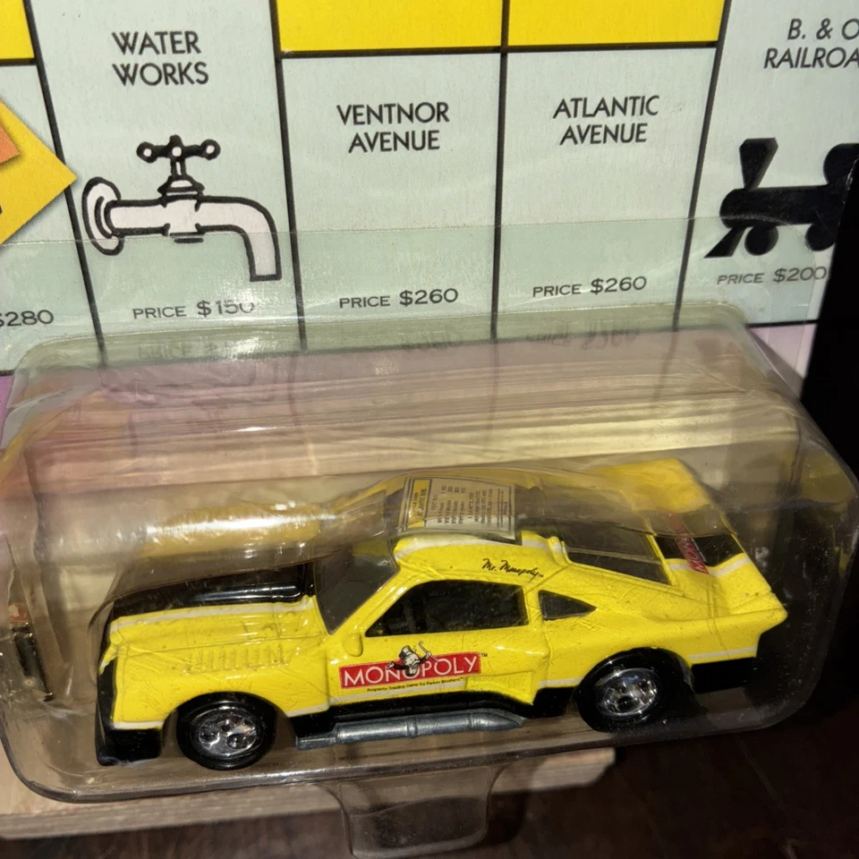 JOHNNY LIGHTNING Monopoly Atlantic Ave. 1975 Ford 75 Mustang Cobra II Racer Car - Image 3 of 4