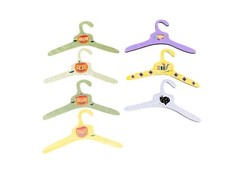 Colorful Wooden Halloween  Animal-Themed Childrens Clothes Hangers Set Of 7