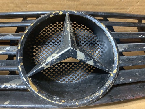 1990-2002 MERCEDES R129 SL320 SL500 FRONT RADIATOR HOOD GRILL GRILLE AS IS - Picture 3 of 16