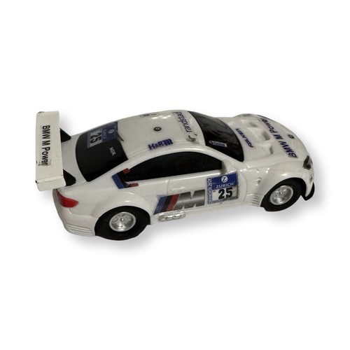 Ninco Slot Car Mercedes GTR Team Warsteiner D2 #11 & BMW E3 M90 #25 1:32 Set 4” - Picture 13 of 19