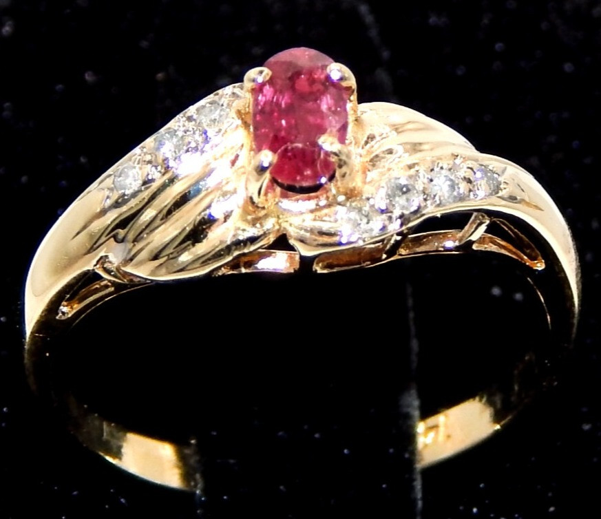 14k Gold Diamond & Ruby Ring - image 1