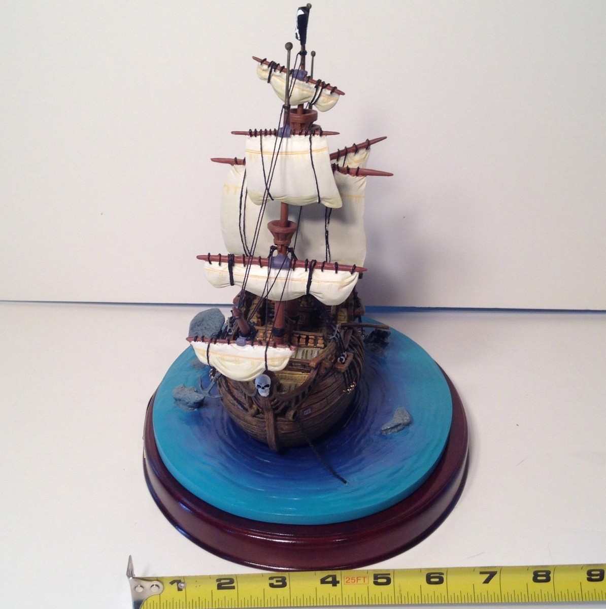 WDCC Walt Disney Classics Collection Peter Pan Captain Hook's Ship