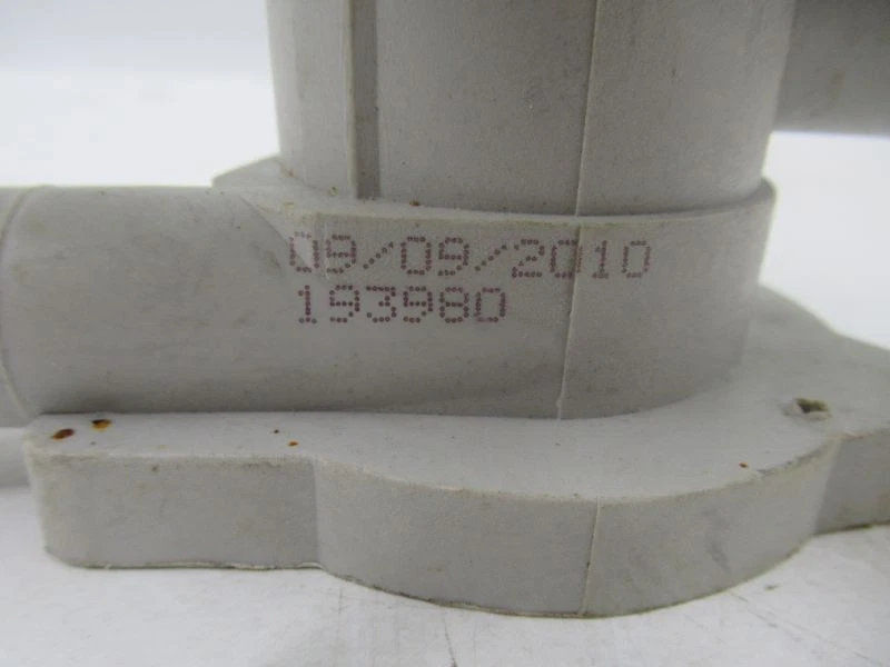 Gorenje W5256SR Bomba Carcasa Soporte Fijación Parte 193980 Lavadora Foto 2 de 4