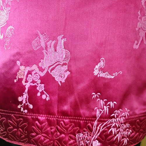 Vintage 60's-70's Reversible Asian Print Embroidered Quilted Lush Satin Jacket - Picture 22 of 24