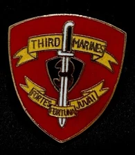 Vintage US MARINES 3RD REGIMENT Pin (P63-5) USMC