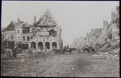 Glaszauber Laterne Dia DEUTSCHER RÜCKZUG PERONNE 31. MÄRZ 1917 WK1 FOTO FRANKREICH