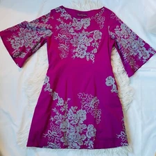 Sweet Sinammon Dress Womens Medium Crewel Embroidered Bell Sleeve Magenta Mini