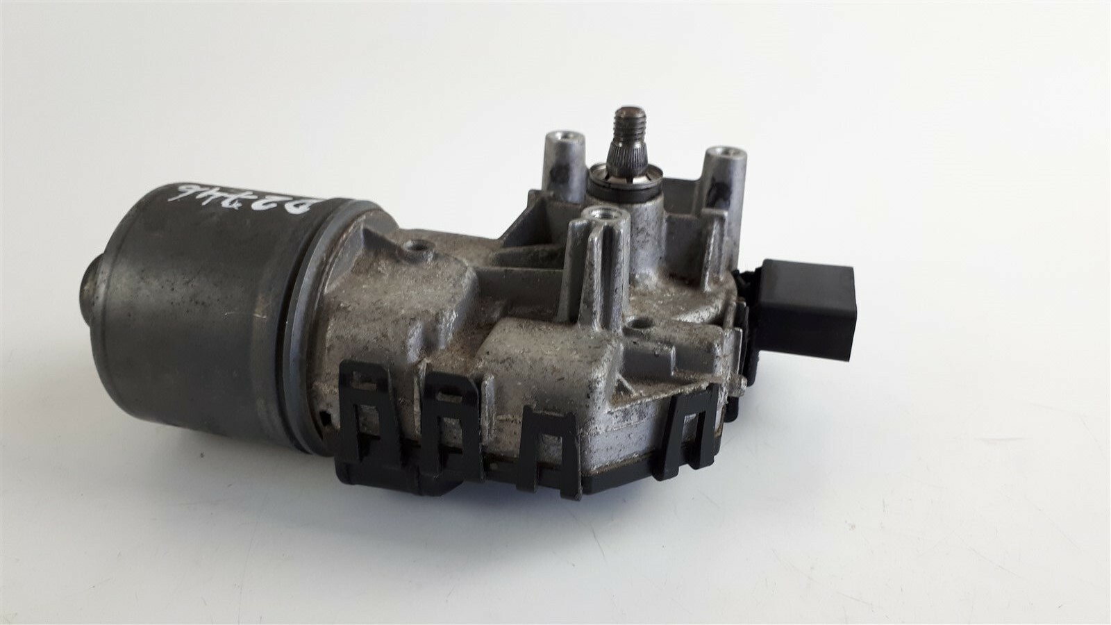 D2746 AUDI WIPER MOTOR 8E1955119 eBay