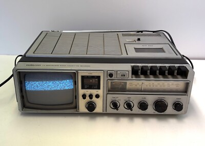 SANWA 3008 1980er-Jahre Kombi aus TV + Radio + Rekorder / teildefekt /Ers.-Ant.