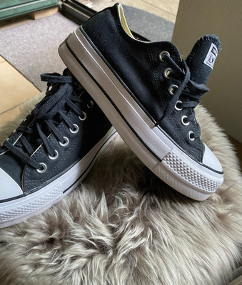 CONVERSE CHUCKS - ALL STAR - LIFT OX - FARBE SCHWARZ- GRÖSSE 37 UK 4,5