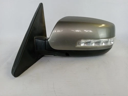 2014-2015 Kia Sorento OEM Left LH Driver Side View Mirror Gray