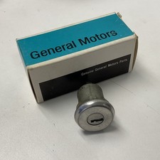 Nos Gm 1979 Chevrolet Chevelle Door Lock Cylinder 9632762 Z1