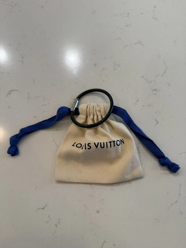 Pulsera digital Louis Vuitton para hombre - lona Damier grafito con recibo original Foto 2 de 4