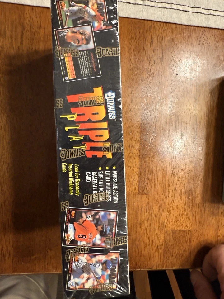 1993 Donruss Triple Play Baseball Wax Box - 36 Sealed Packs -Factory Sealed - Image 2 of 4