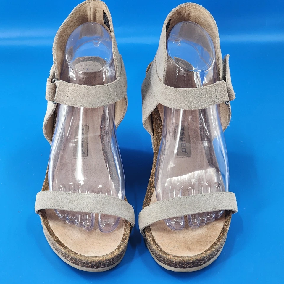 Sandalia alta de tacón de cuña de madera recortada plataforma Tehina para mujer talla 9,5 Foto 3 de 4