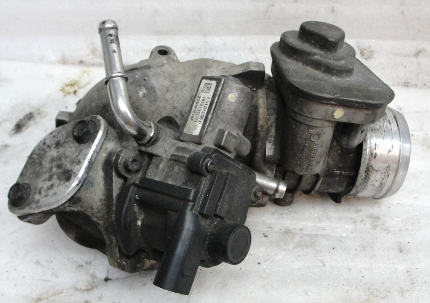 Ford F250 F350 6.4L powerstroke air intake throttle body ELBOW valve 08-10 OEM