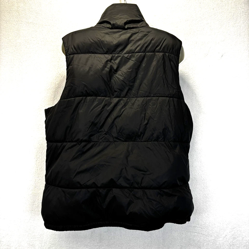 Chaleco acolchado Old Navy para mujer grande negro aislado cremallera forrado de lana cálido invierno Foto 3 de 4