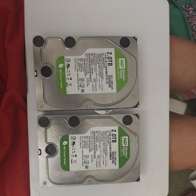 Lot 3x Western Digital WD20EARS 3.5'' 2TB SATA II 3Gb/s 5400 RPM Hard Drive