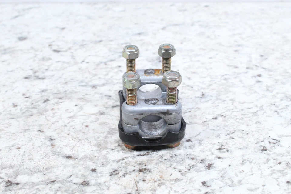 SKI-DOO Summit X 670 1998 abrazaderas de manillar barra 506055400 414491600 Foto 3 de 4