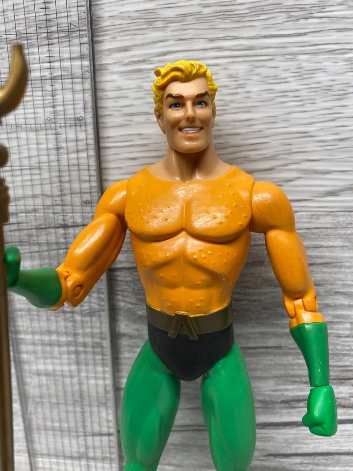 DC Direct AQUAMAN JLA Justice League of America Silver Age 6.5" Action Figure - Image 2 of 3