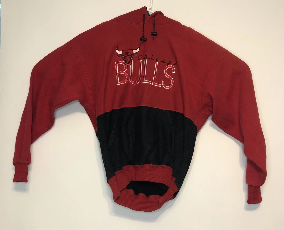 Vintage 90s Oversized Chicago Bulls Red Logo Sweatshirt