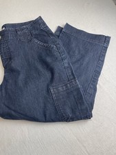Riders By Lee Cargo Capris Women  s Size 8M Dark Wash Pockets