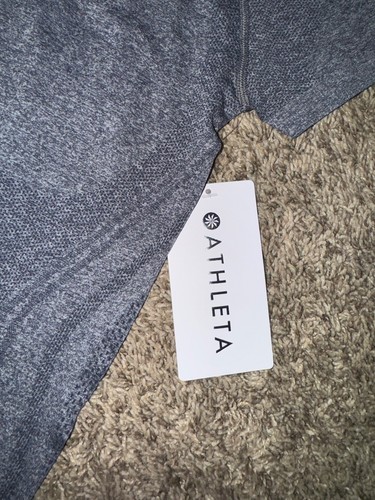NWT Women Athleta Momentum Seamless XS Short Sleeve Tee Heather Gray - Picture 7 of 7