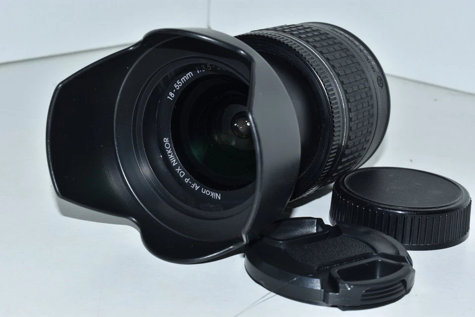 Nikon Nikkor AF-P DSLR DIGITAL fit 18 55mm automatic zoom lens fits any D series - Image 1 of 4