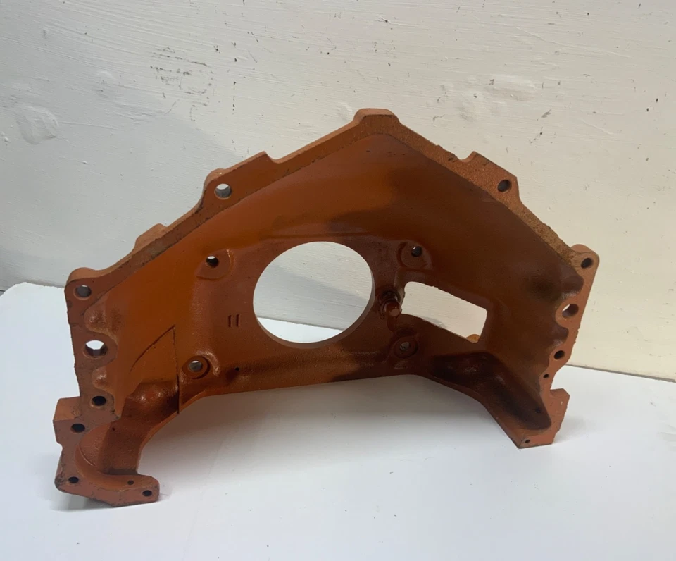 1960-1972 CHEVROLET GMC TRUCK MANUAL TRANSMISSION BELLHOUSING 3925505 BLAZER - Image 2 of 4