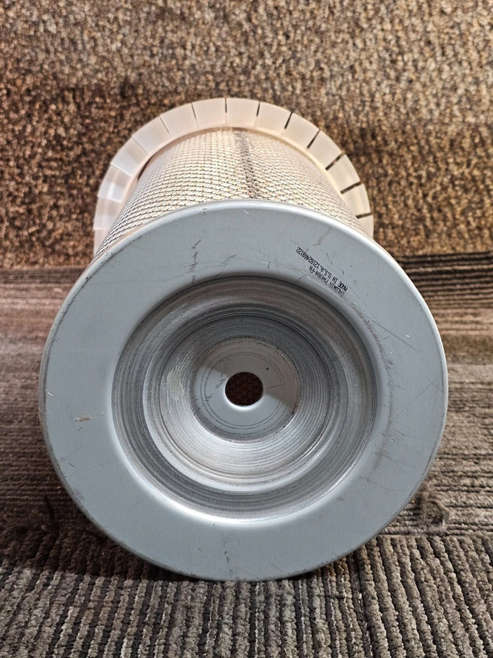 Baldwin PA4984-FN 7-31/32 x 19-13/16 英寸 现代挖掘机空气过滤器 — 第 4/4 张图片