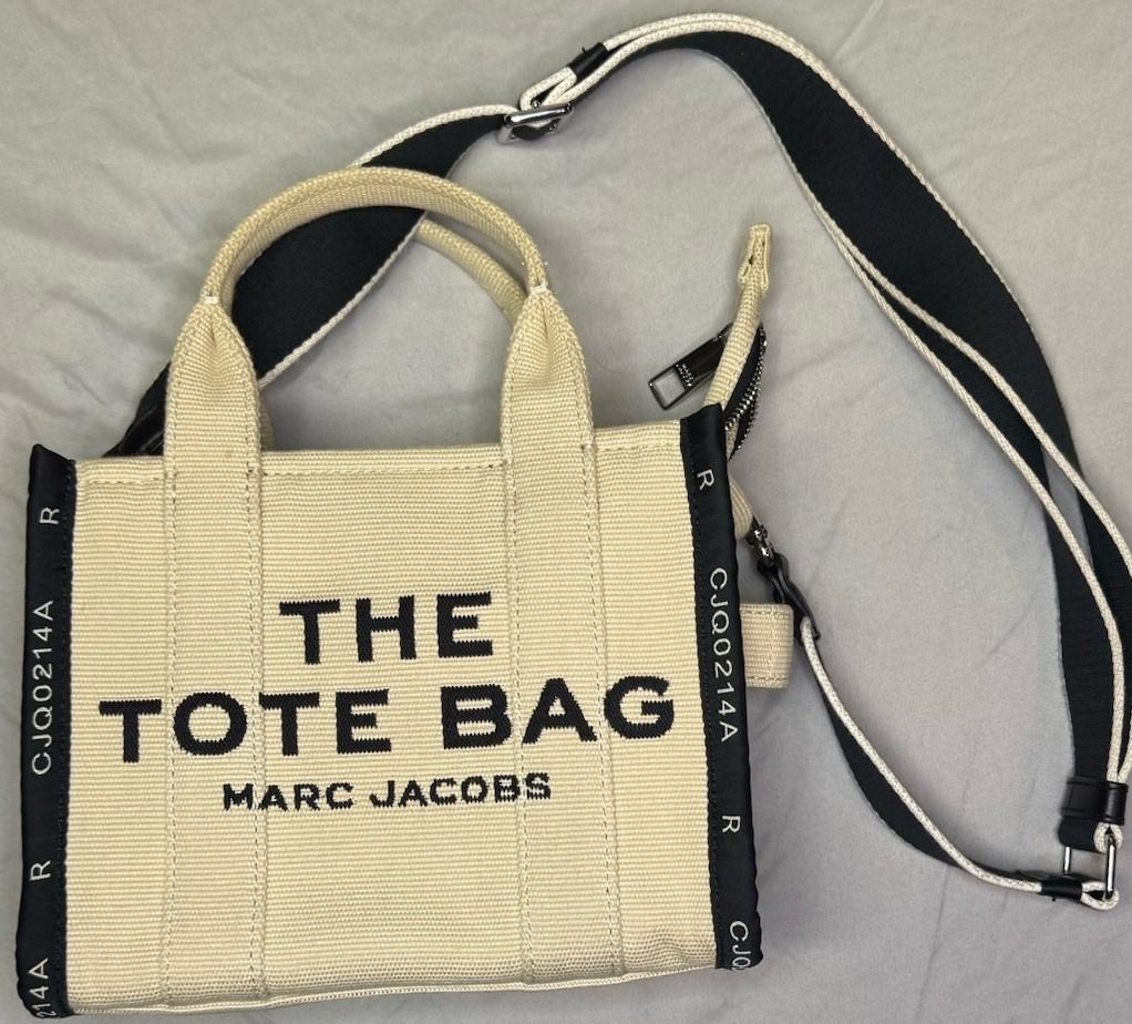 Marc Jacobs Women's the Jacquard Tote Bag Warm Sand