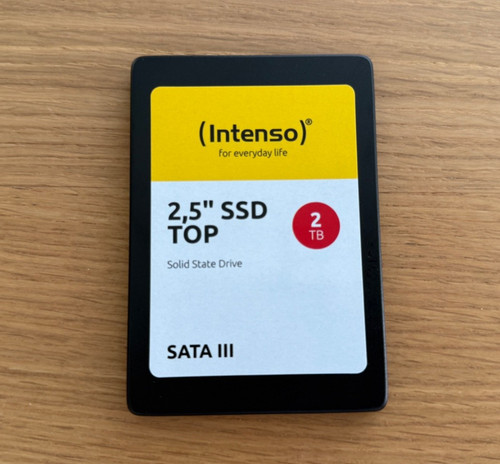Intenso TOP 2,5 Zoll 2TB SSD SATA III interne Festplatte