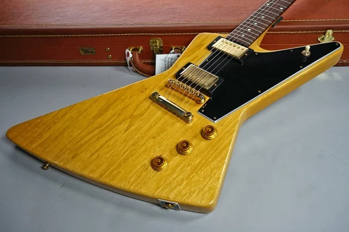 Gibson 1958 Korina Explorer Reissue Black Pickguard Used Weight 4.19Kg