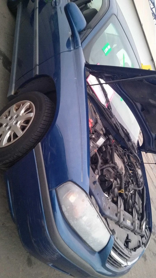 Conjunto de luz trasera derecha usado se adapta a: Chevrolet Impala 2003 cuarto montado en panel Foto 4 de 4