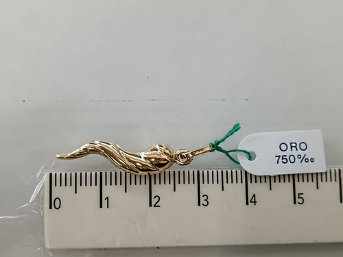 CIONDOLO CORNO CORNETTO PORTAFORTUNA IN ORO GIALLO 18KT 750 1,2 GRAMMI (7176) - Foto 5 di 6