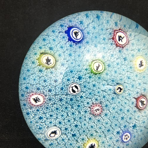 Vtg 1986 Baccarat Zodiac Paperweight - Picture 2 of 12
