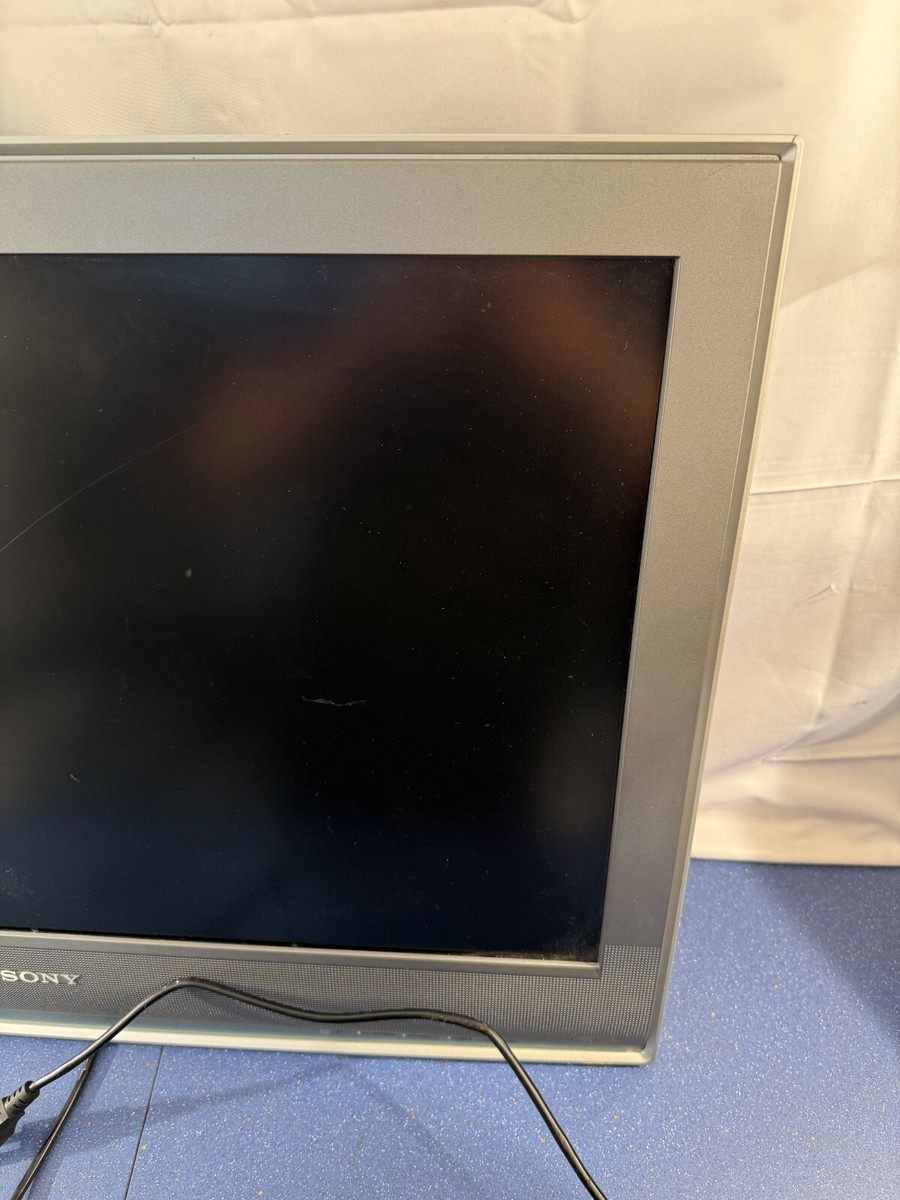 Sony Bravia KDL-32S2000 LCD Digital Color TV 32