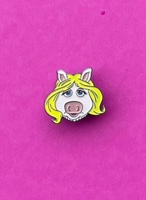 Pin/Anstecknadel/Emaille-Brosche für MISS PIGGY/MUPPET-SHOW* Fans/Schwein/Pig