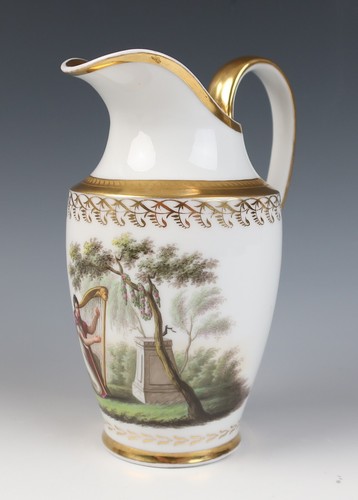 Pichet ou grand crémier KPM Berlin vers 1840 ancienne cruche porcelaine allemande achats dorée