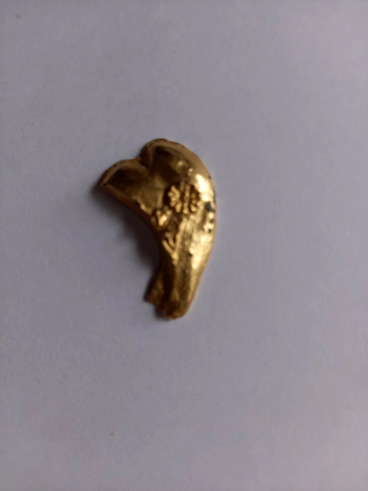 FEVE      BONNET  PHRYGIEN   REVOLUTION  METAL  DORE  BICENTENAIRE  DATES AU DOS - Photo 1/1