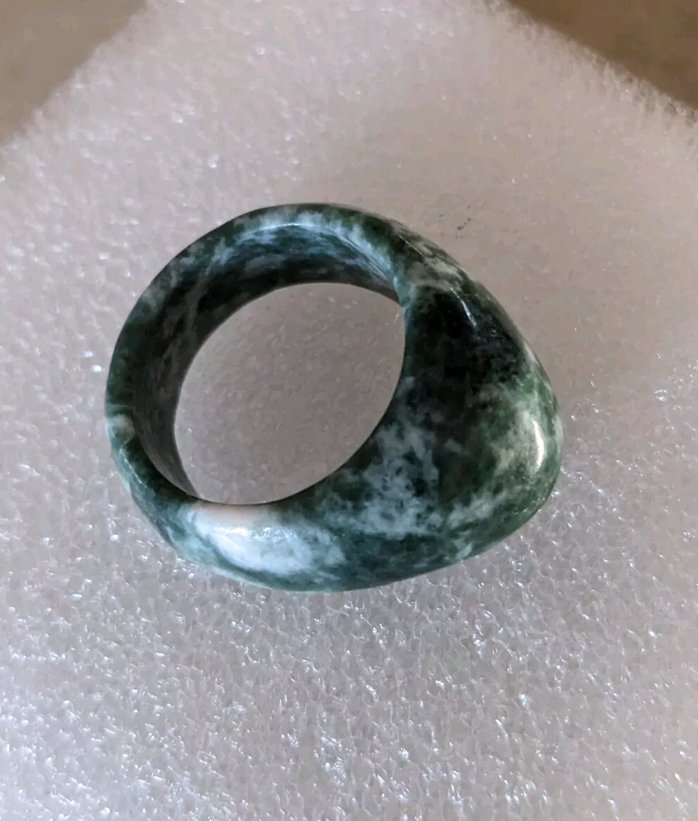 Solid Jade , Jadite Ring Green Size 10 - image 3