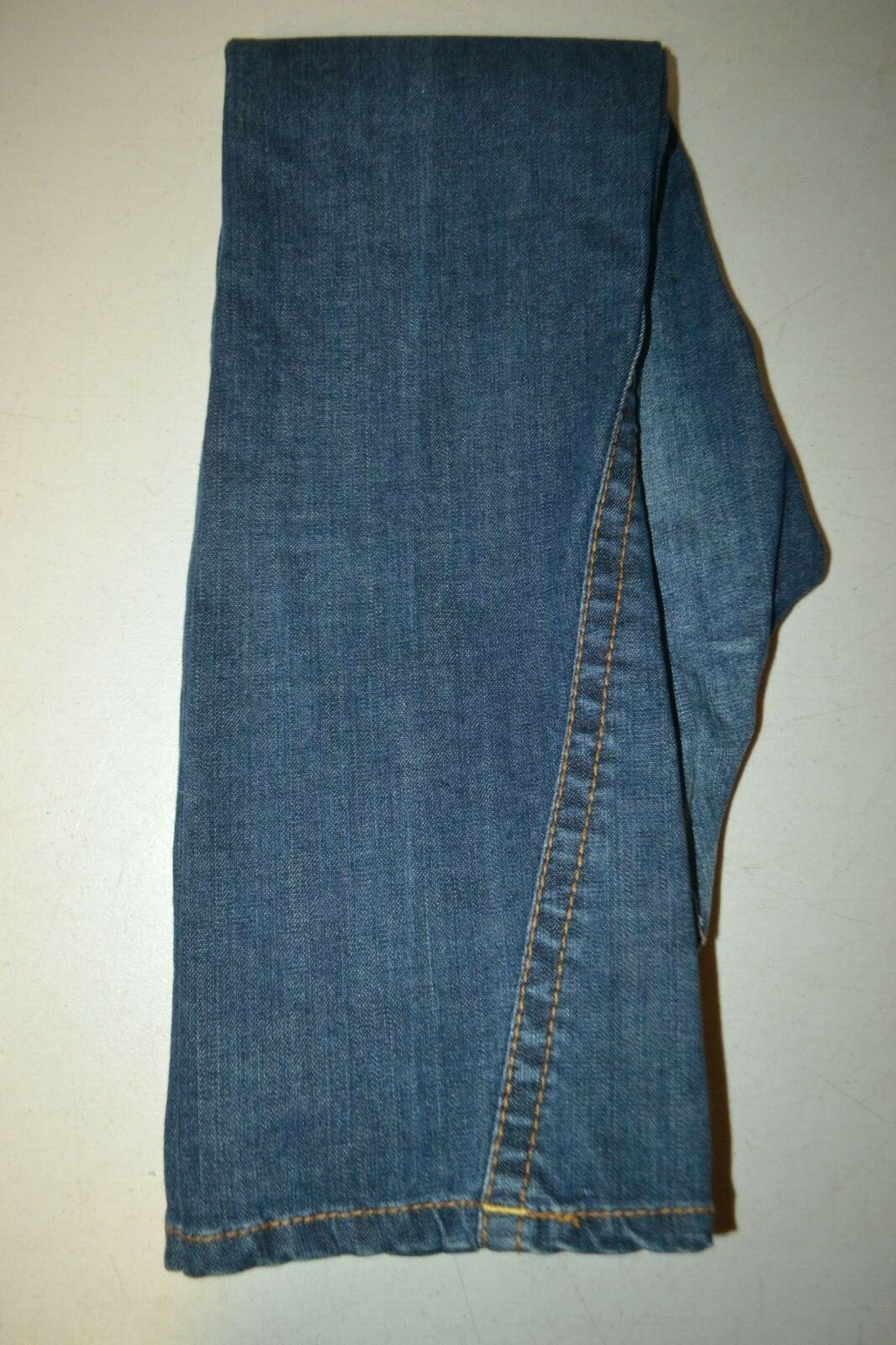 True Religion Women's Straight Yellow Stitch U Pocket Flaps Blue Jeans Sz 28x31 thumbnail 11